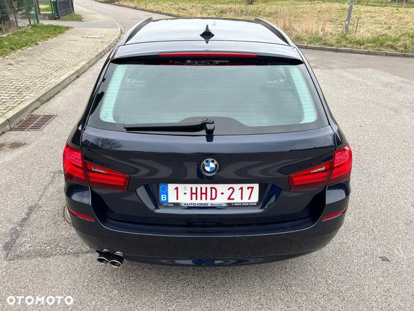 BMW Seria 5 520d Touring - 11