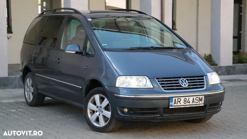 Volkswagen Sharan 1.9 TDI 4Motion Highline - 1