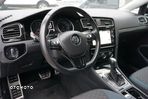 Volkswagen Golf - 10