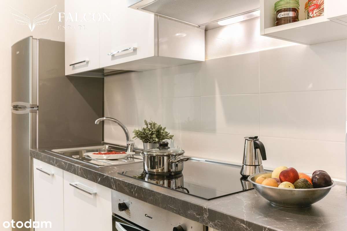 2 balkony, zieleń dookoła-2