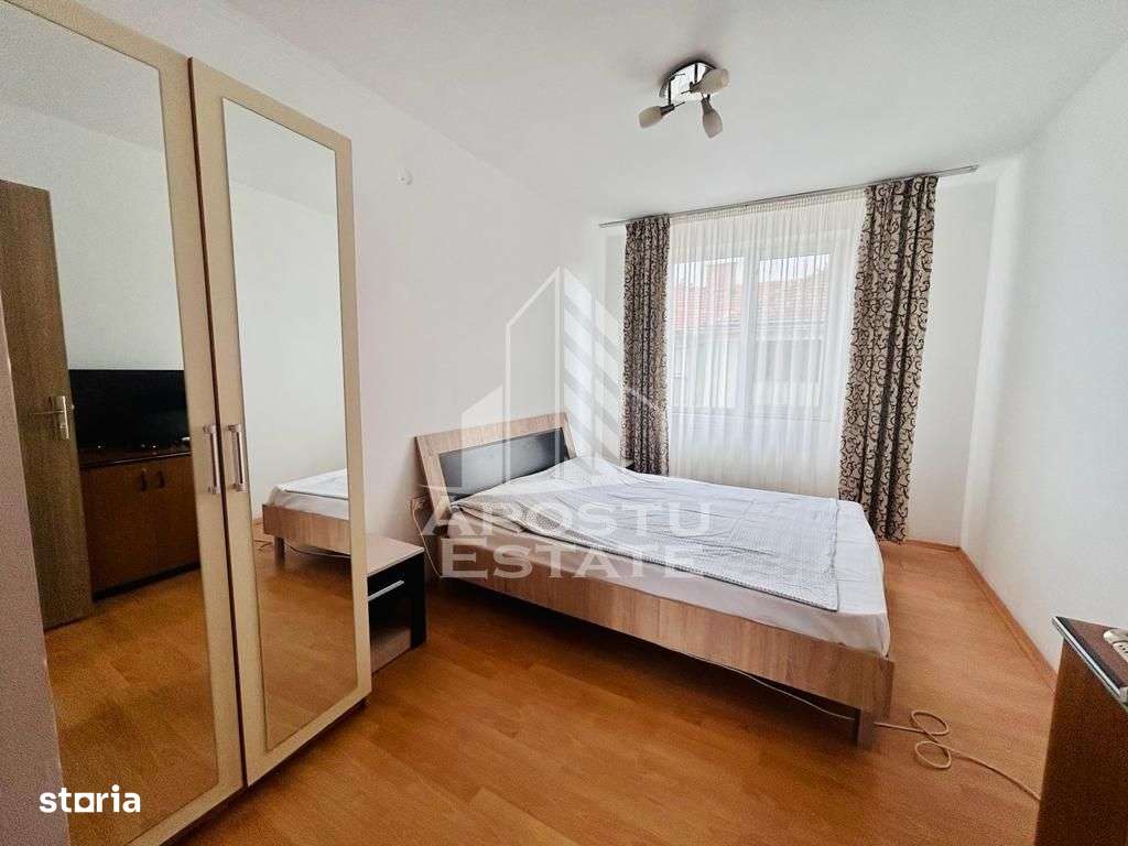 Apartament 2 camere cu loc de parcare si vedere in Piata 700. - Imagine principală: 4/9