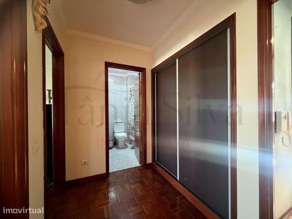 Apartamento T2 perto do Centro de Valongo - Valor inclui recheio-8