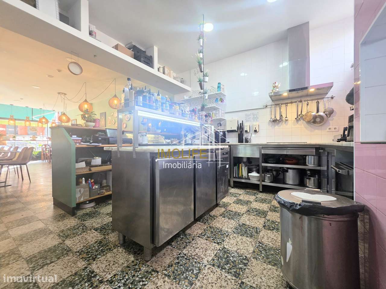 Negócio de restauração  - Restaurante " O Amor Vive na Cozinha" - B...-15