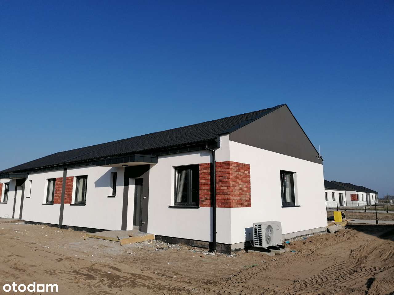 przy drodze gminnej , klimatyzacja, parterowy , kanalizacja, Szamotuły-3
