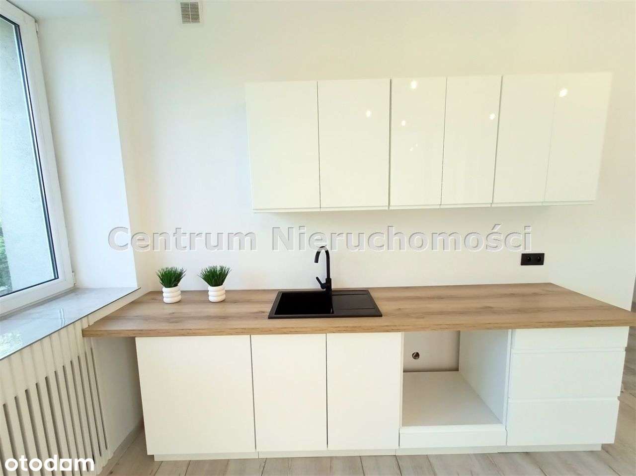 2 Pokoje Po Remoncie/1 Piętro/Al.Wojska Polskiego-3