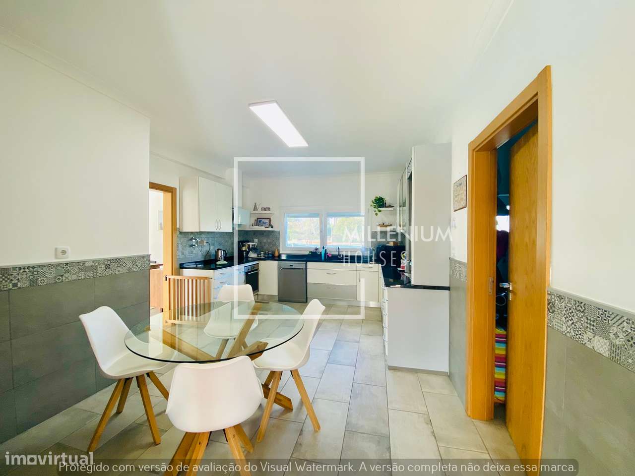 Moradia Térrea V4 com Piscina | Vila Nova de Santo Estêvão-33