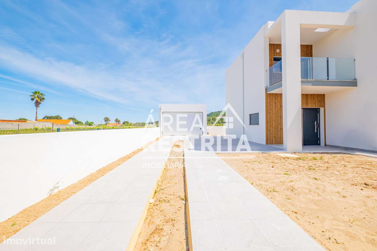 Moradia T4 Nova c/piscina, Vendas de Azeitão, Azeitão-52
