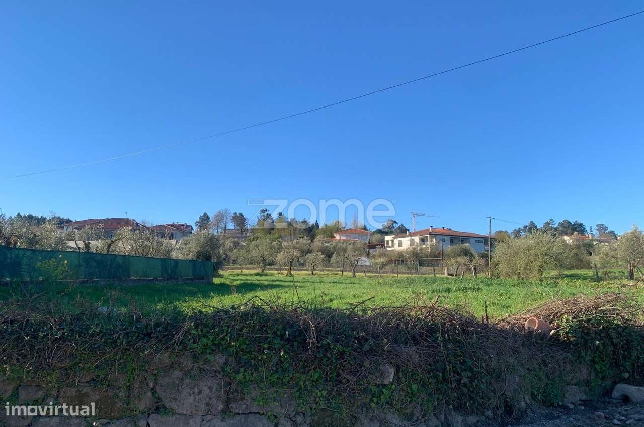 Lote Urbanizável com projeto aprovado para moradia isolada T4.-9