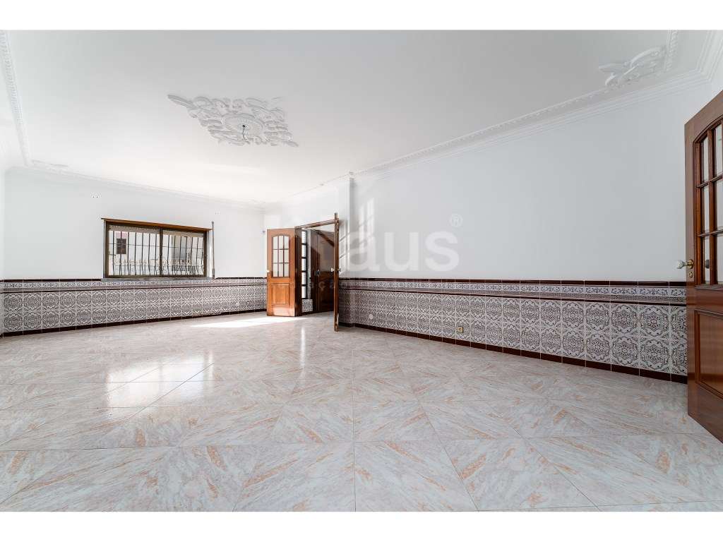 Moradia isolada T4 térrea com garagem - Grande imagem: 4/31