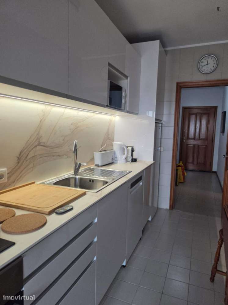 Apartamento com 1 quartos - localizado em Mafamude Porto - Grande imagem: 5/13