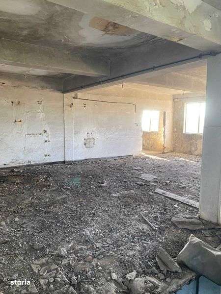 De vanzare/inchiriere Cladire P+E si teren aferent - Imagine principală: 4/8