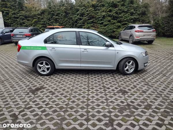 Skoda RAPID 1.6 TDI DPF Ambition - 4