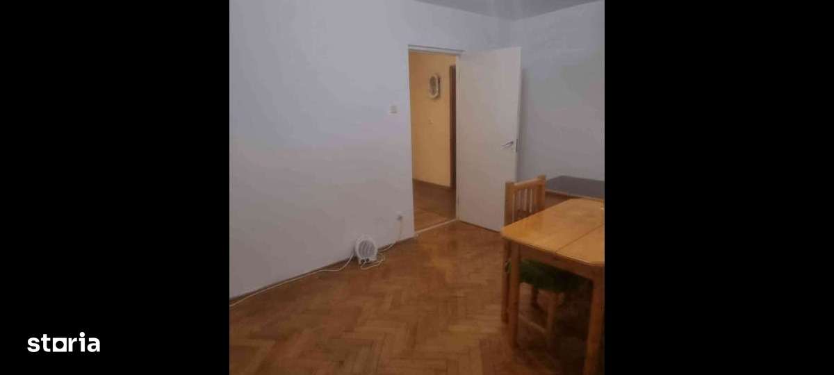 Vand/Schimb Apartament 2 camere ultracentral Petrosani - Imagine principală: 3/6
