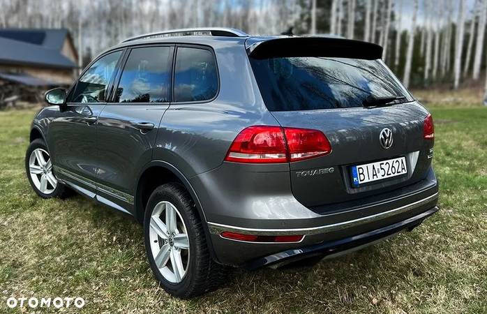 Volkswagen Touareg 3.0 V6 TDI BMT Perfectline R-Style - 4