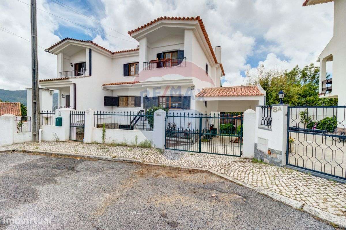 Moradia T4 para venda-30