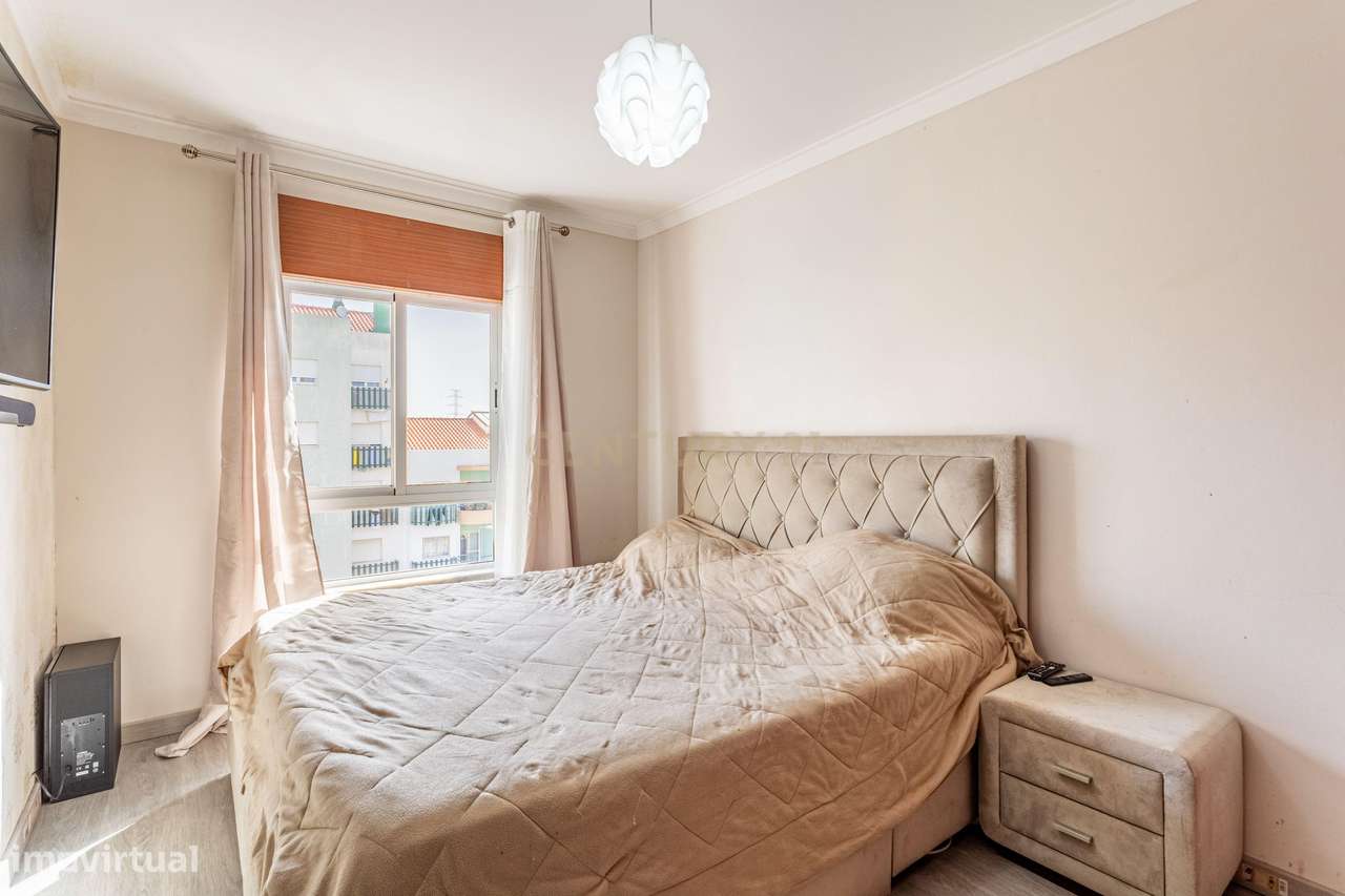 Apartamento T2 na Quinta da Maranhota em Vialonga-8