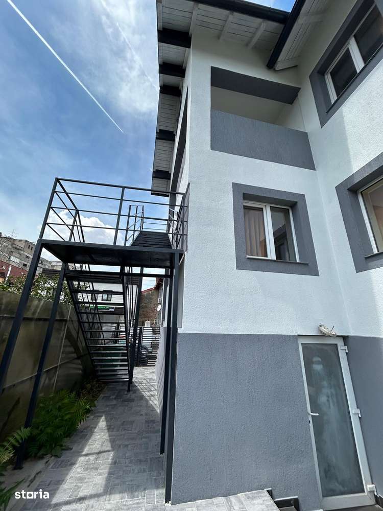 Casa 6 camere/ Zona Gheorghe Doja/ Ploiesti-3
