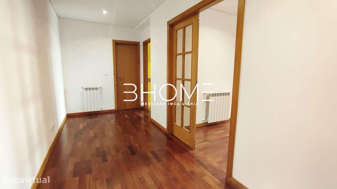 T3 com garagem em S. Vicente próximo do Centro-18