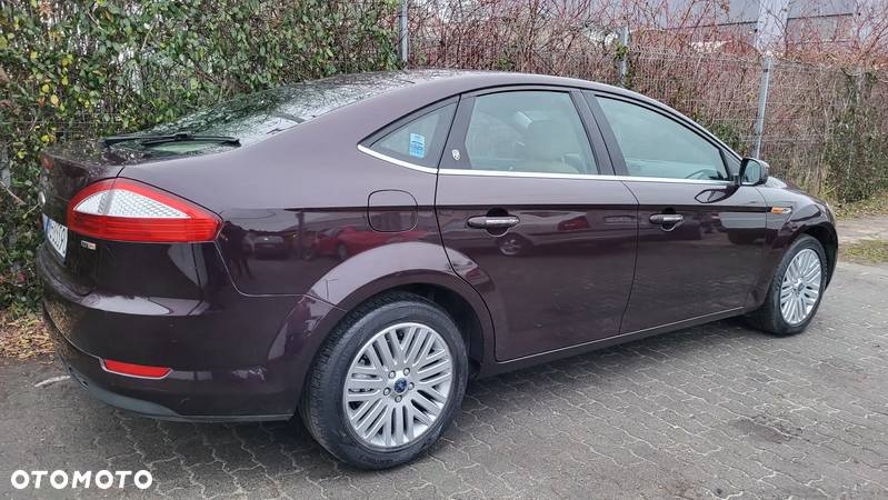 Ford Mondeo 2.0 TDCi Ghia - 6