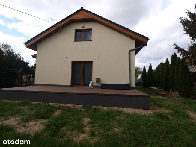 Dom, 137,20 m², Mała Wieś Dolna