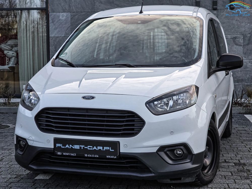 Ford Transit Courier 2021