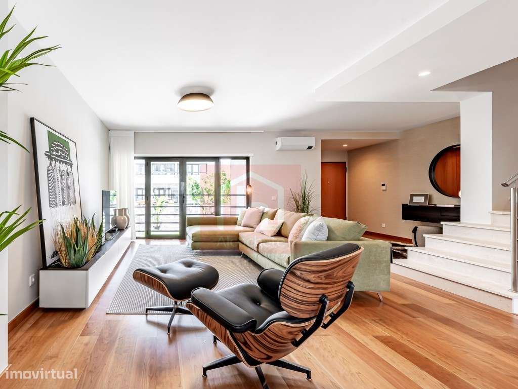 Moradia T4 geminada + Rooftoop em Alcochete-10