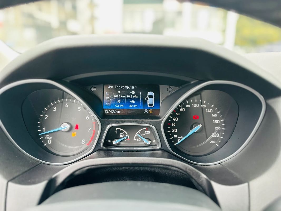Ford Focus 1.0 EcoBoost Titanium - 7
