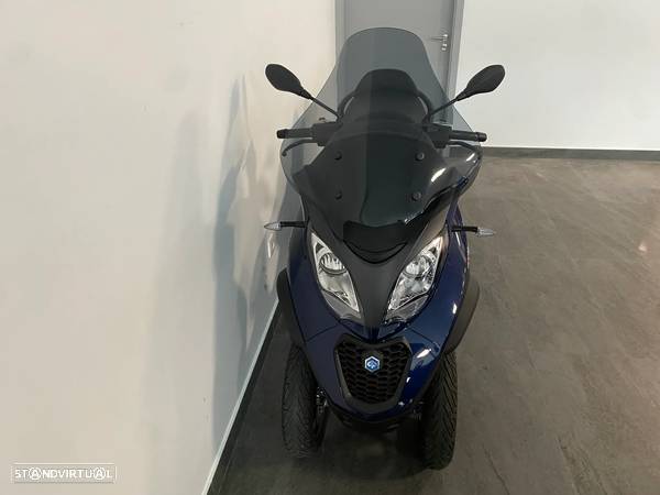 Piaggio MP3 - 4