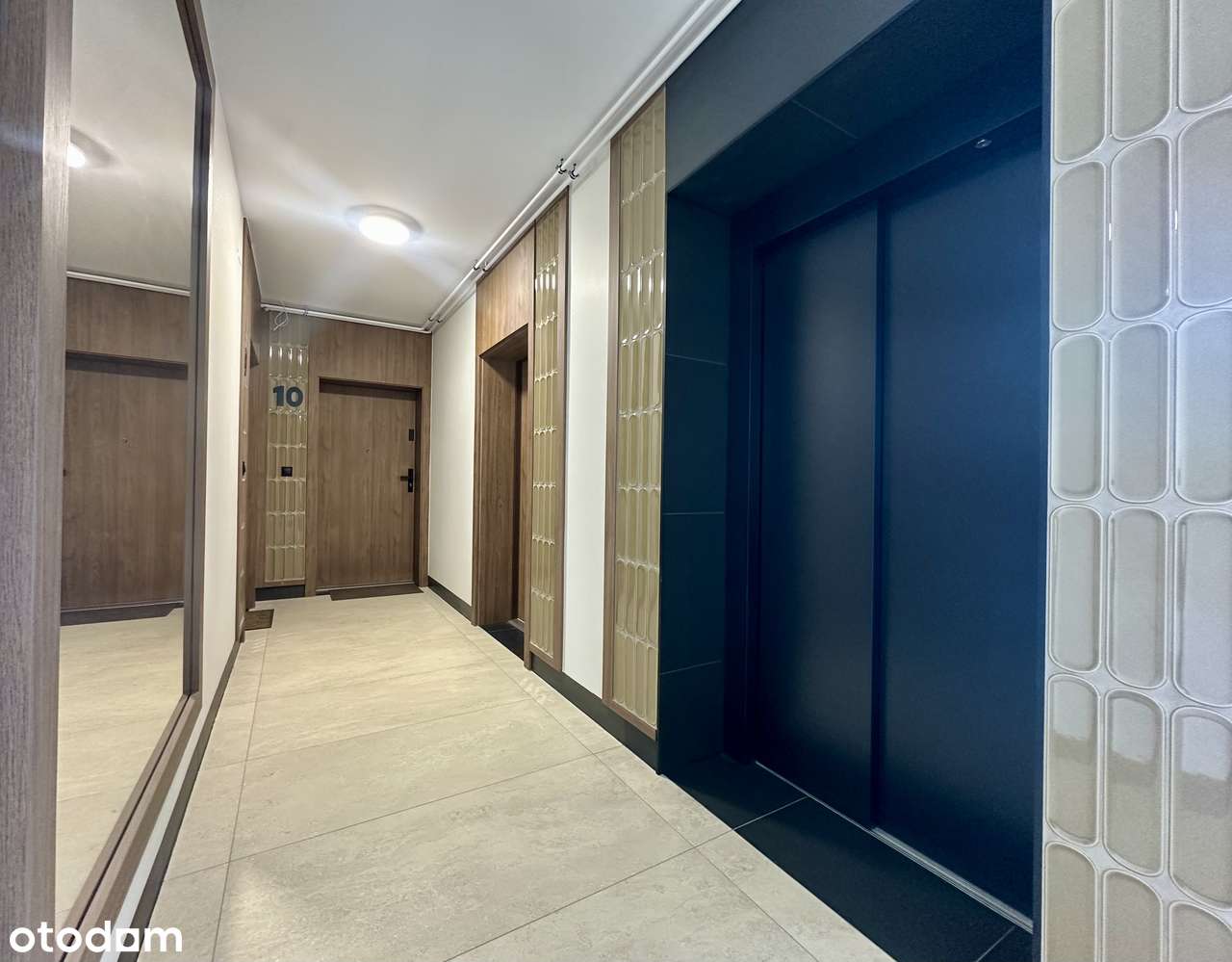 Apartament z miejscem parkingowy oraz pomieszczeniem gospodarczym-14