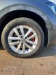 Volkswagen Touran 2.0 TDI Comfortline - 10