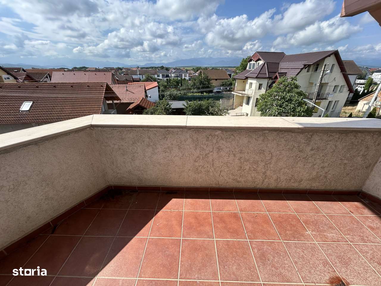 Vila 7 camere - 323 mp utili, teren 1000 mp - Selimbar-12