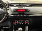 Alfa Romeo Giulietta 2.0 JTDM Distinctive - 26