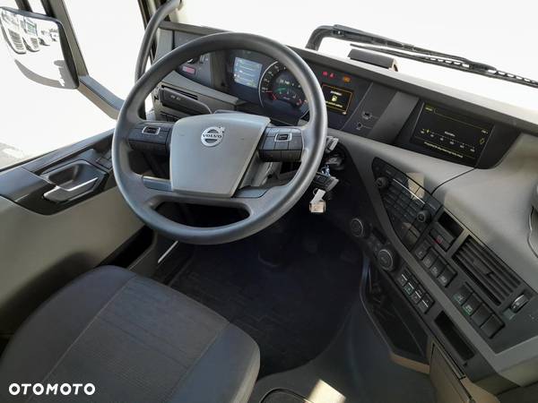 Volvo FH 13 460KM I-SAVE - 12