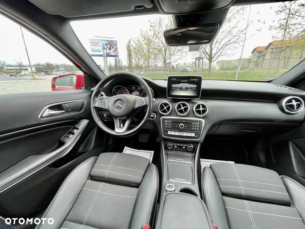 Mercedes-Benz Klasa A 220 4Matic 7G-DCT Activity Edition - 27