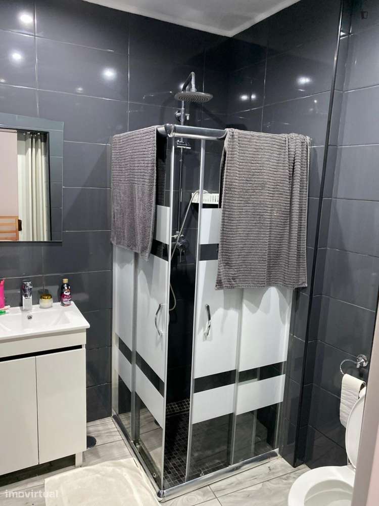 Quarto - localizado em Faro - Grande imagem: 4/10