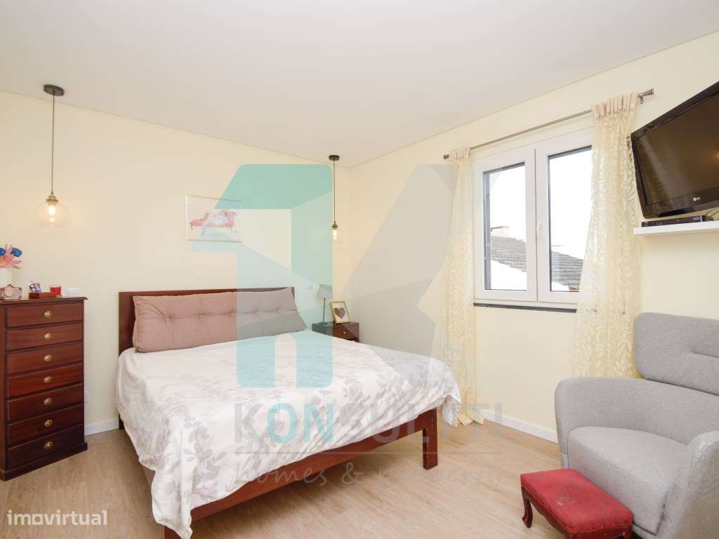 Fantástica Moradia geminada T3+1 com piscina - São Domingos de Rana-20