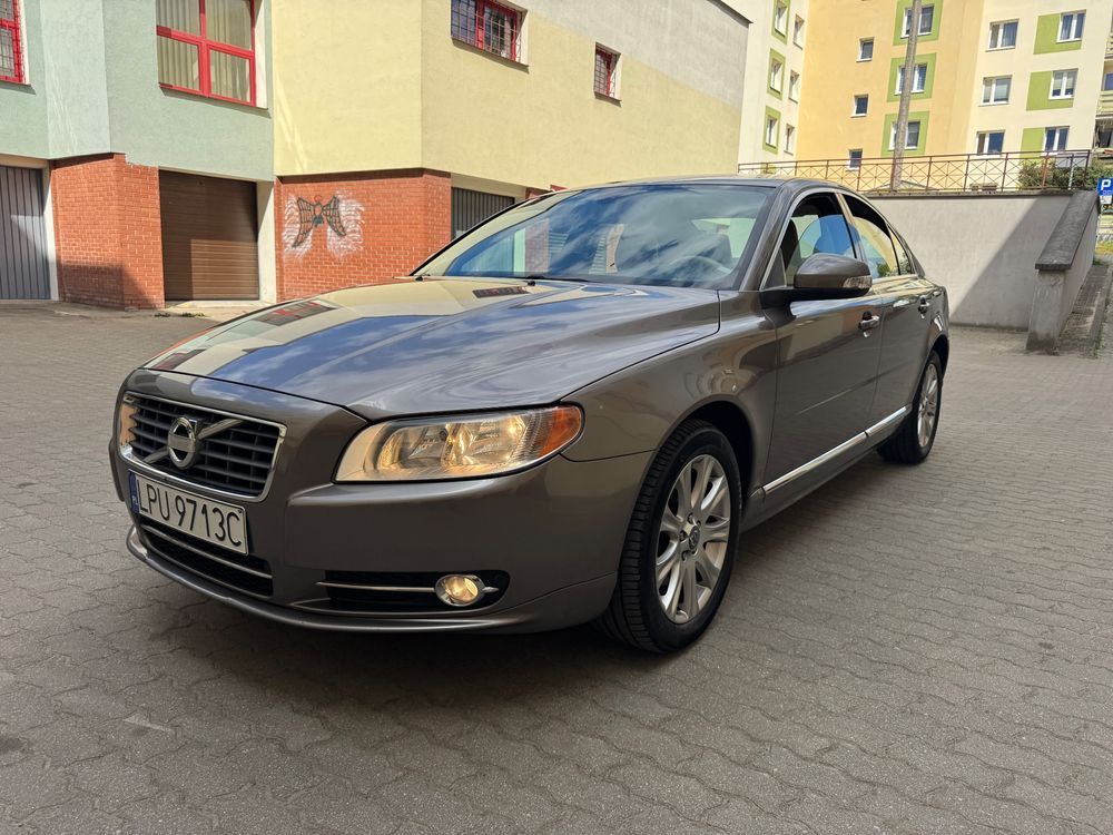 Volvo S80 II D3 Momentum 2010