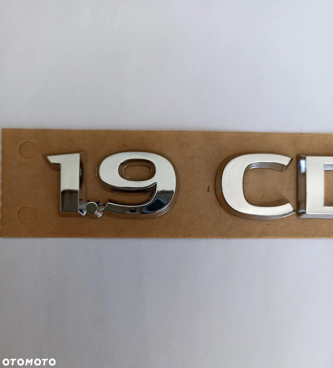 Napis emblemat Opel 1.9 CDTI - 3