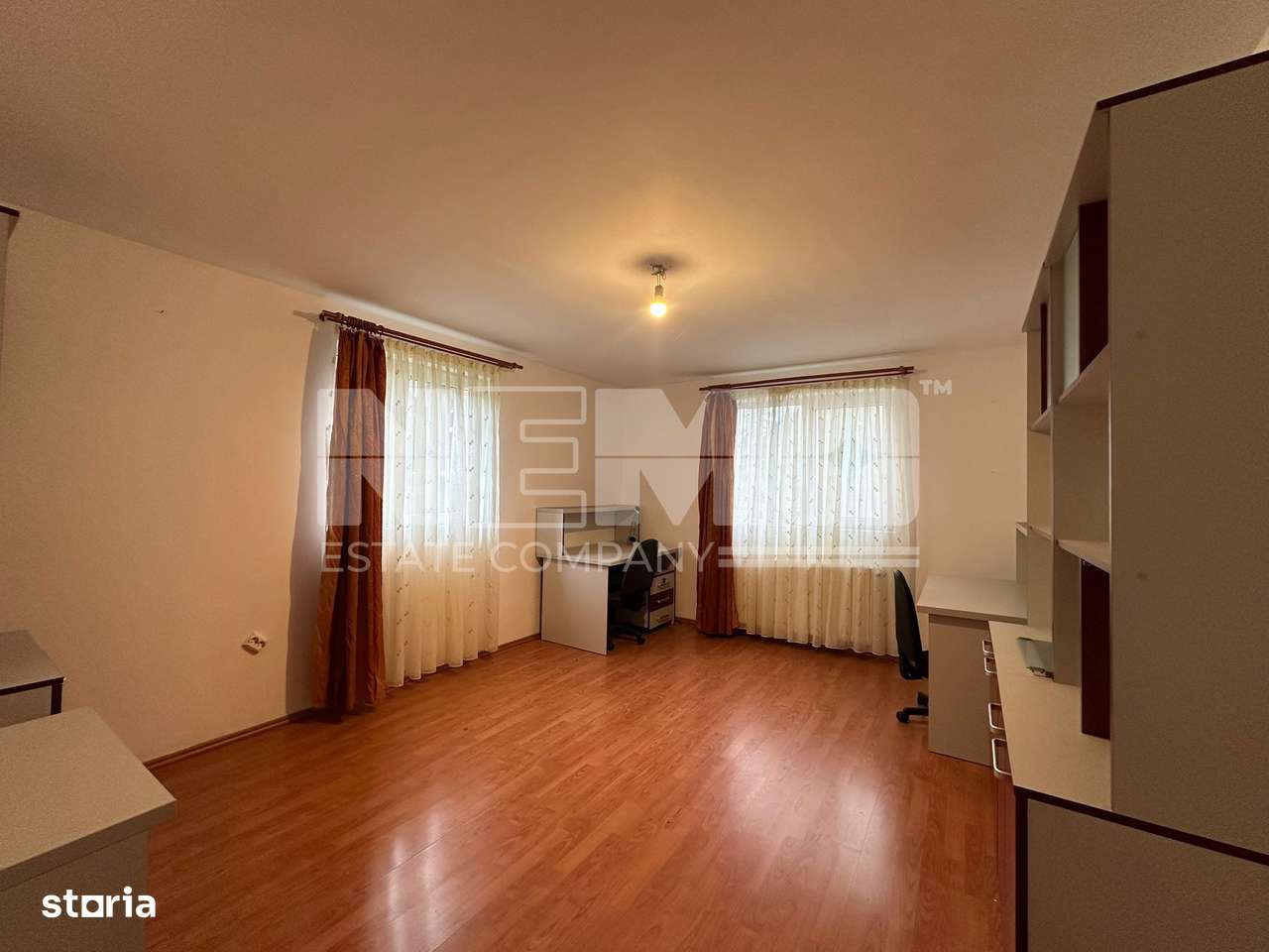 De Vanzare Casa | Suceava, Centru | Pret: 225.000€ - Imagine principală: 4/15