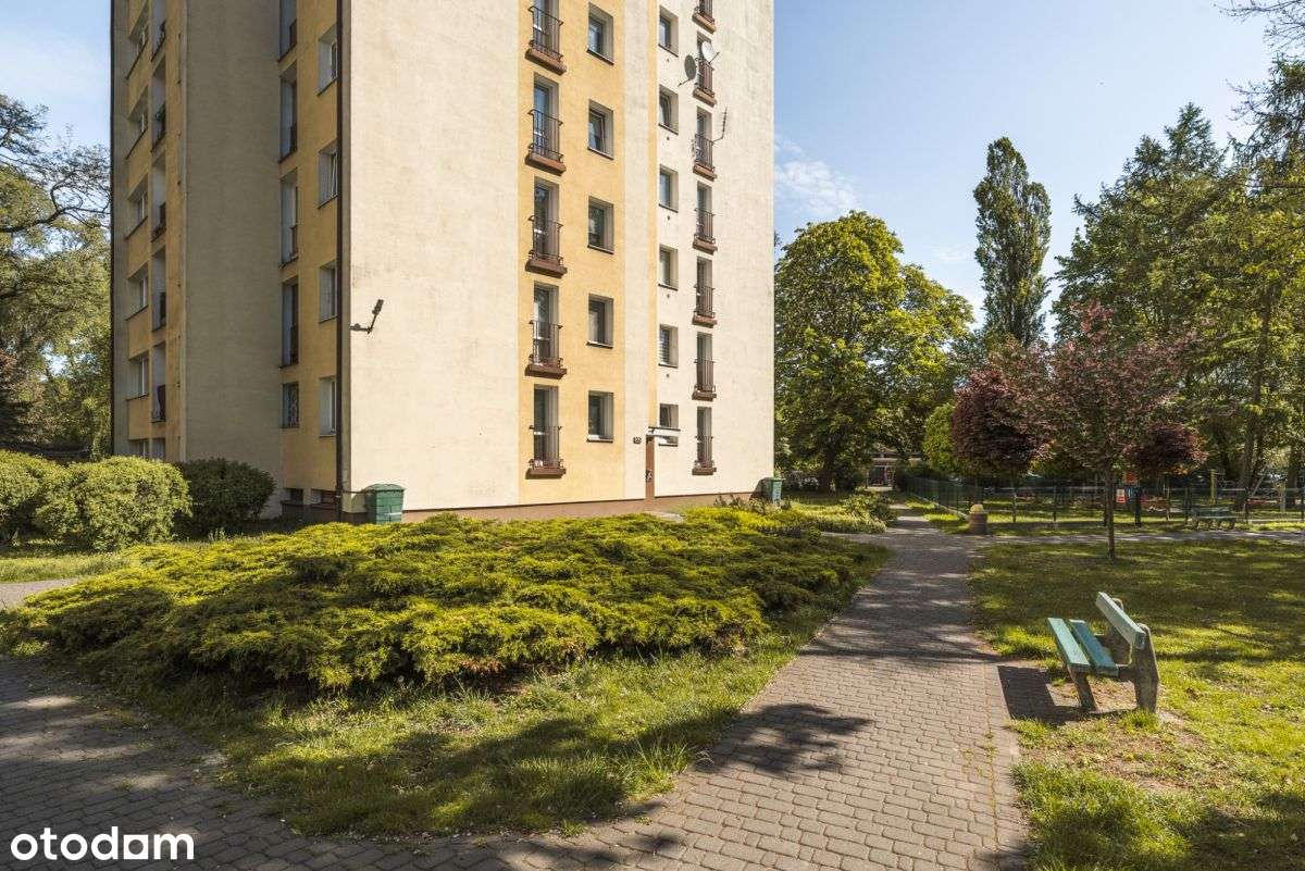 2 pokoje częściowy remont-16