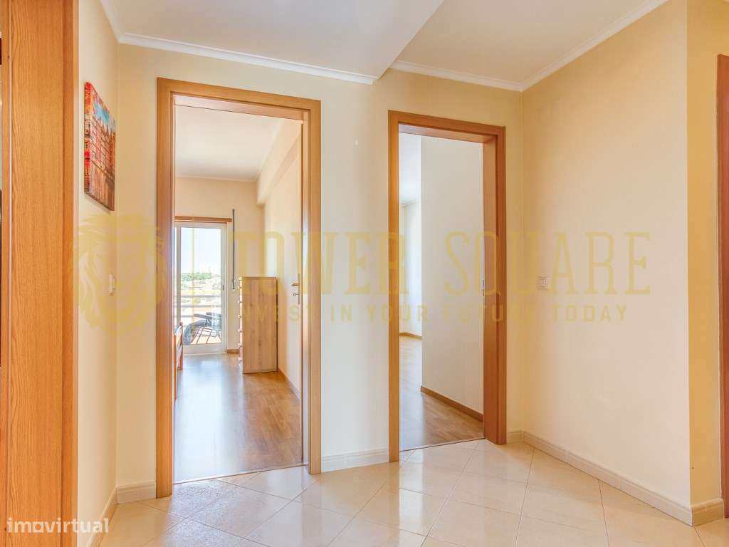 Apartamento T3 com arrecadação em Corroios-9