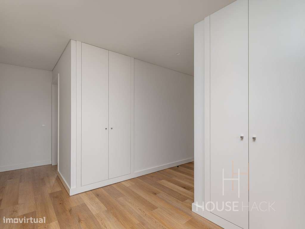 Penthouse T4 de luxo em Miraflores-17