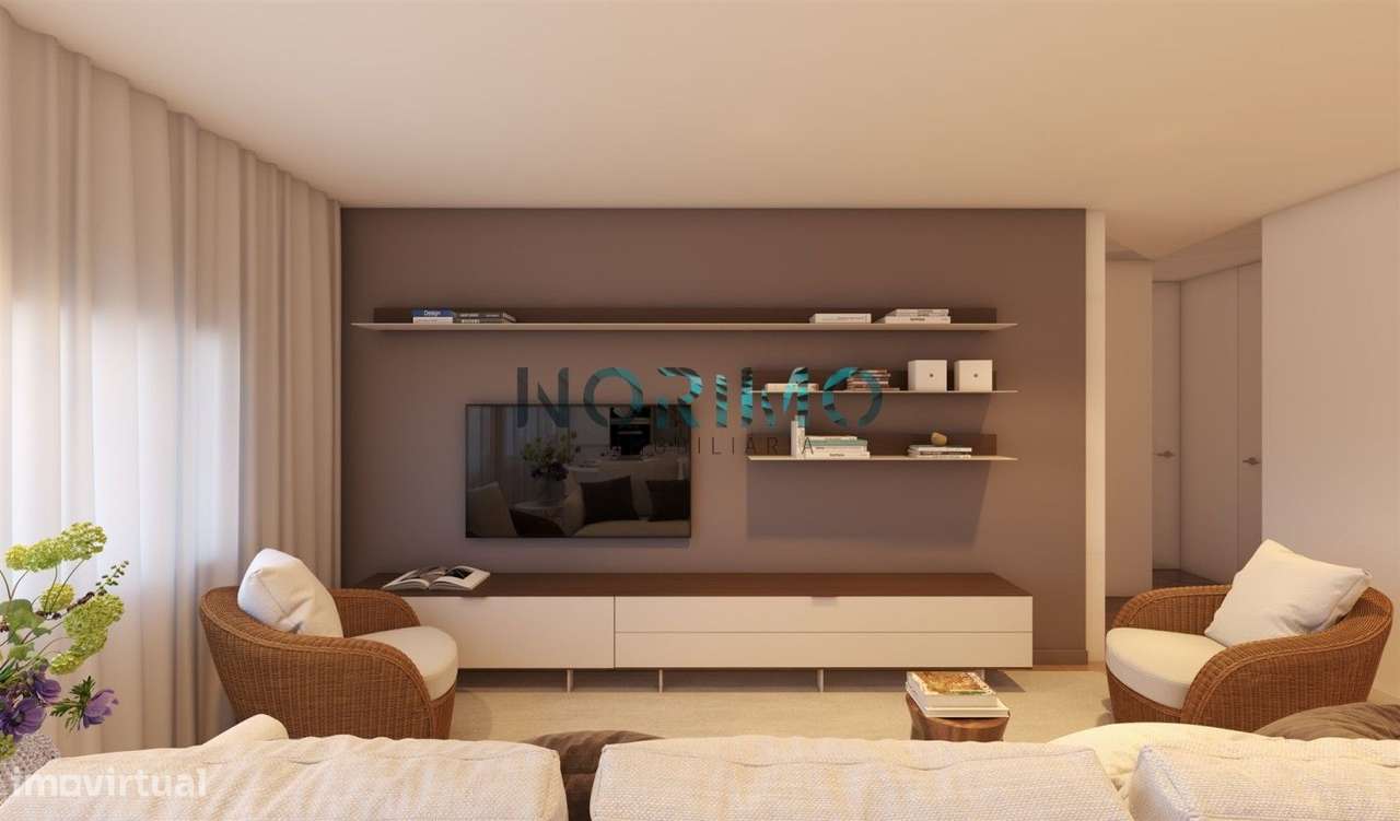 Apartamento T3 Duplex Novo (c/ Terraço)-9