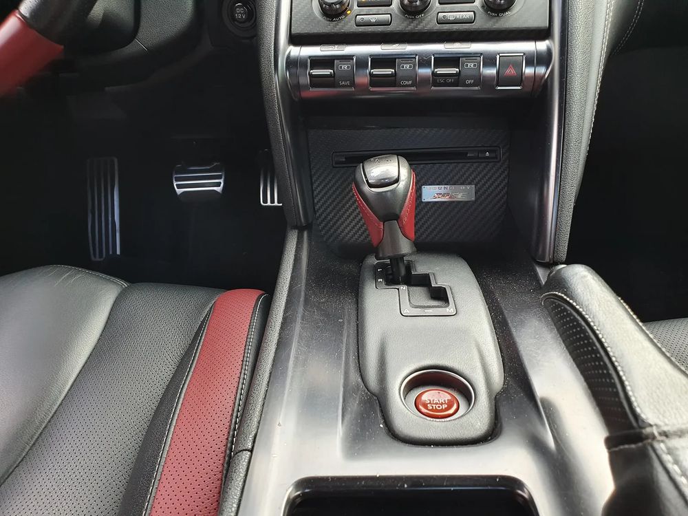 nissan gt-r