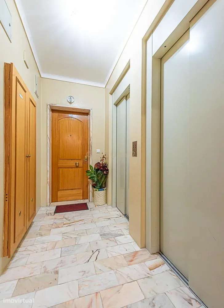 Apartamento T2 situado no Bairro Afonso Costa - Grande imagem: 5/25