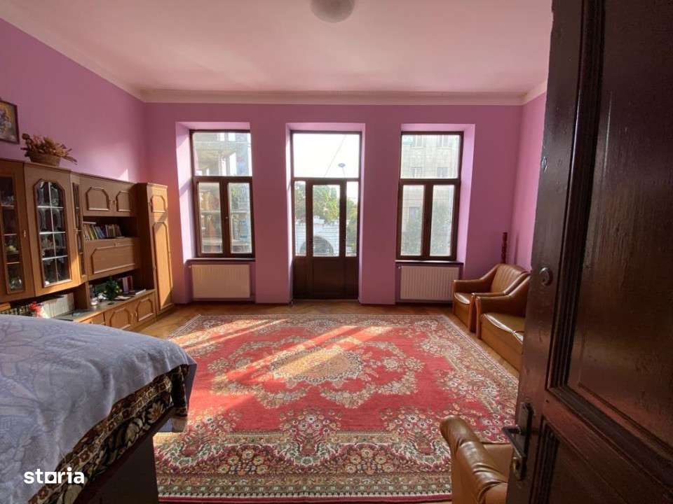 Apartament interbelic cu 4 camere | Oportunitate | Ultracentral - Imagine principală: 2/13