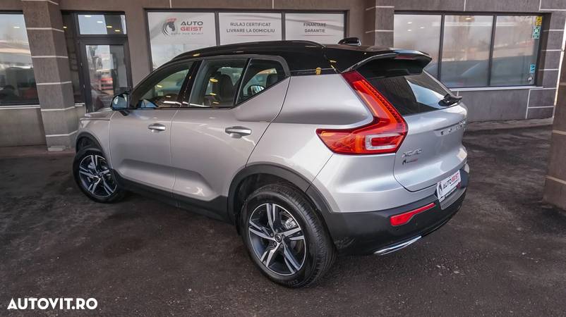 Volvo XC 40 T5 AWD Geartronic R-Design - 35