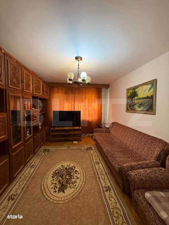Apartament 3 camere, decomandat, etajul 2, zona Grivita - Imagine principală: 1/7