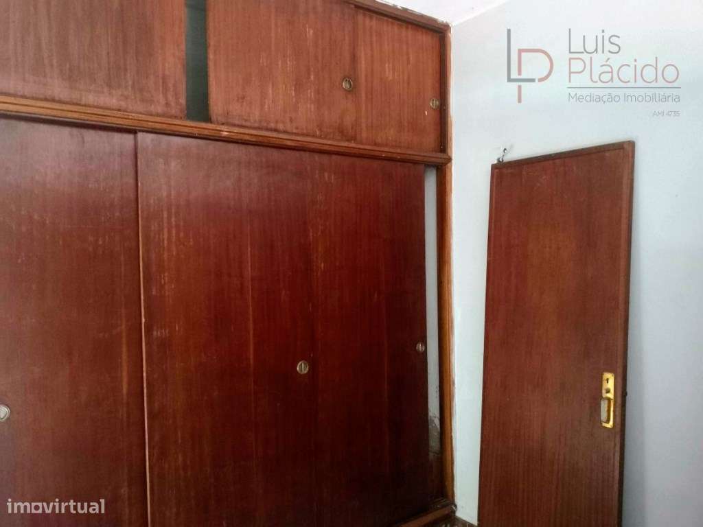 APARTAMENTO T0 - Centro de Sines-6