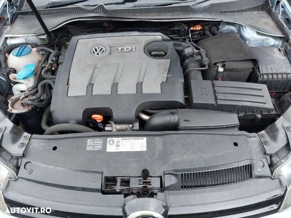 EGR Volkswagen Golf 6 2009 HATCHBACK 1.6 TDI - 9